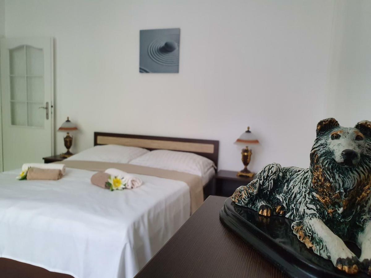 Madonna Apartments Karlovy Vary Bagian luar foto